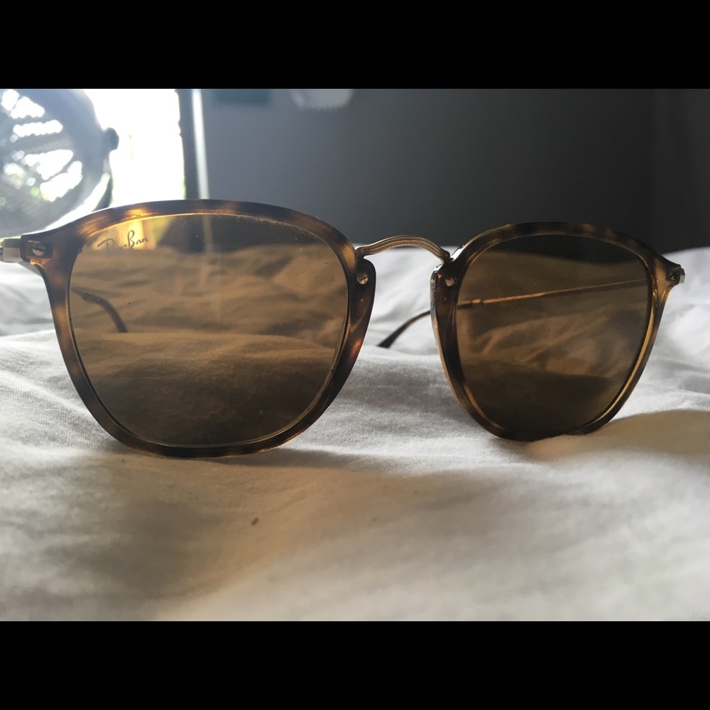 Ray Ban tortoise Gold Rimmed Square shape